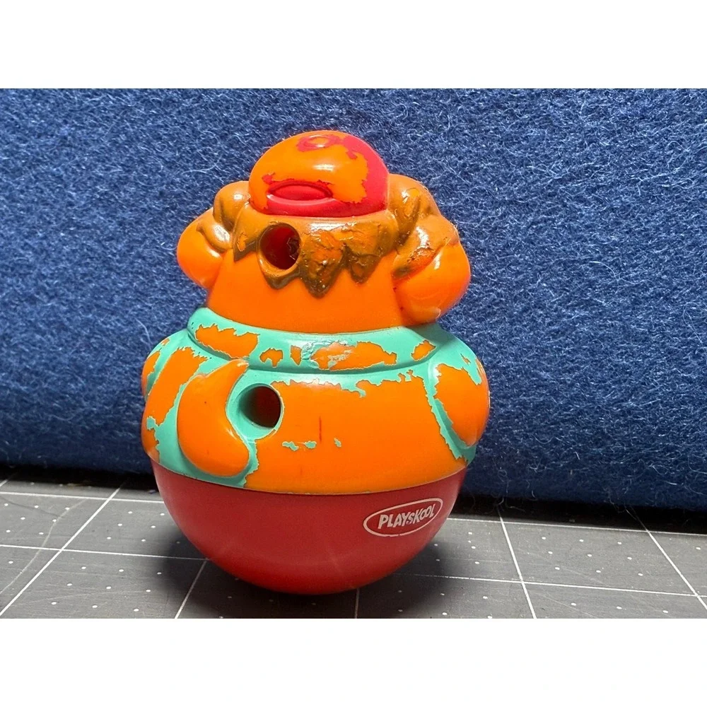 PLAYSKOOL WEEBLE WOBBLE RARE PUPPY DOG W RED HAT FIGURE